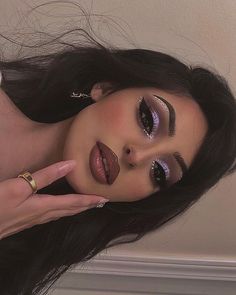 Emerald Green Makeup Looks With Gems, Brown Eye Makeup With Rhinestones, Light Purple And Silver Eye Makeup, Face Crystals Make Up, Birthday Glam Makeup With Rhinestones, Eye Make Up With Rhinestones, Date Night Makeup Ideas, Make Up With Rhinestones Eye Makeup, Lavender And Silver Makeup Looks