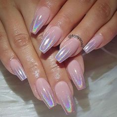 Glamour Chrome Nails Trends 2017 16 Emerald Nails, French Pedicure, Chrome Nail Powder, Gel Nail Art Designs, Makijaż Smokey Eye, Short Hairstyle, Holographic Nails, Nailed It