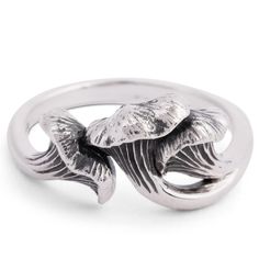 PRICES MAY VARY. Delightful Chanterelle Design: This 925 sterling silver chanterelle mushroom ring features intricately detailed gills and textured caps, with deep oxidation to highlight its natural beauty. Versatile Everyday Accessory: This mushroom ring is ideal for both daily wear and special occasions, effortlessly enhancing any outfit with a unique and playful charm. Eco-Friendly Silver Ring: Made from 100% recycled 925 sterling silver, this ring combines durability with environmental susta Eric Aesthetic, Ring Reference, Wax Casting Jewelry, Wax Carving Jewelry, Carving Jewelry, Ash Jewelry, Mushroom Ring, Environmental Sustainability, Wax Carving