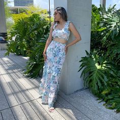 Beautiful Floral Set Sold Together Tiered Maxi Skirt Floral Print 100% Polyester. The Model Is Wearing A Size (S) Small. Height 5'6 Floral Maxi Skirt With Crop Top, Tiered Maxi Skirt, Floral Set, Skirt Floral, Floral Maxi Skirt, Floral Skirt, Skirt Set, Maxi Skirt, Womens Skirt