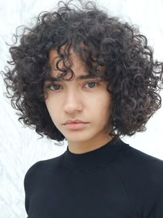 3b Curly Hair, Curly Head, Model Profile, Transition Goals, How To Curl Short Hair