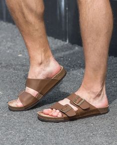 JACK & JONES brown sandals. Adjustable buckles, sturdy rubber sole. The upper part is plastic-coated leather. Brown Sandals, Jack Jones, Java, Leather Sandals, New Product, Rubber Sole, Men's Shoes, Sandals, Leather