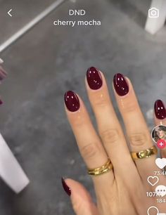 nails ideas Short Fall Nail Designs, Short Fall Nail, Cherry Mocha, Berry Nails, Wine Nails, Gel Set, Spring Nail Designs, Nagel Tips, Neutral Nails