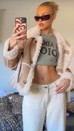 Fluffy Coat Outfit, Shearling Coat Outfit, Trendy Fits, Fluffy Coat, Coat Outfit, South Bay, Winter Fits, Studio City, Shearling Coat