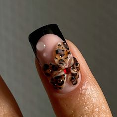 Ig : freakynails_ #nails #nailart #flowernails Pretty Birthday Nails, Nail Aid, Nail Ink, Euphoria Nails, Flowers Nails, Nails Flower, Nails Now, Leopard Nails, Long Acrylic Nails Coffin