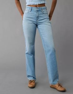 AE Stretch Super High-Waisted Straight Jean Simple Bootcut Jeans Outfit, Straight Cut Jeans Outfit, Straight Leg Jeans Outfit, Boujee Style, Must Have Jeans, Trending Jeans, Bootcut Jeans Outfit, Straight Leg Jeans Outfits, Lovely Princess