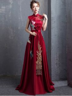 Wedding Dress With Embroidery, Cheongsam Wedding Dress, Floral Evening Gown, Chinese Wedding Dress, Asian Wedding Dress, Qipao Cheongsam