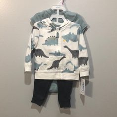 Nwt Carters Dinosaur Outfit - Sz 9 Months Pet Free / Smoke Free Home Spring Dinosaur Print Playtime Sets, Spring Playtime Dinosaur Print Sets, Casual Gray Playtime Sets, Playful White Dinosaur Print Sets, Dinosaur Outfit, 9th Month, Month Colors, Matching Sets, Baby Fever