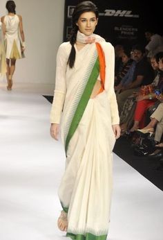 Indian Flag Saree, Purvi Doshi, National Festival, Nitish Kumar, Indian Independence Day, Saree Fashion, Indian Flag, Grand Hyatt