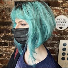 Cyberpunk Bob Hair, Alternative Bob Haircut Bangs, Damaged Hair Cuts, Creative Bob Hairstyles, Funky Bob Haircut, Short Fairy Haircuts, Tomboy Sidetails Curly, Alt Shoulder Length Hair, Edgy Haircuts For Fine Hair