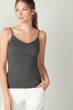 Modal Top | Intimissimi Casual Modal Tank Top With Built-in Bra, Versatile Seamless Cami Top, Seamless Versatile Camisole, Versatile Seamless Camisole Top, Seamless Solid Camisole, Seamless Spaghetti Straps Camisole, Versatile Seamless Camisole, Loungewear Tops With Spaghetti Straps And Built-in Bra, Versatile Seamless Top With Tank Straps