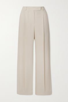 The 'Pure White' hue of Brunello Cucinelli's pants highlights how masterfully precise the tailoring is. Woven in Italy, they sit high on the waist and have sleek, straight legs with smart pleats. Wear yours with everything from blouses to slouchy knits. Luxurious Outfits, Designer Bottoms, Woman In Suit, White Dress Pants, Feminine Outfit, Pleated Pants, Casual Winter Outfits, Straight Pants, Brunello Cucinelli