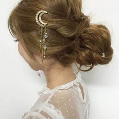 Material:+Alloy Color:+gold,+silver,+retro+gold Size:+Free+Size Crystal Hair Clips, Vintage Hair Clips, Vintage Moon, Crystal Hair Pins, Moon Crystal, Style Japonais, Outfit Trends, Bridal Hair Pins, Hair Accessories Jewelry