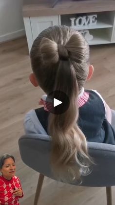 Bow Hairstyle Tutorial, Kids School Hairstyles, Easy Toddler Hairstyles, Easy Hairstyles For Kids, Super Easy Hairstyles, Kids Hair Bows, Cute Hairstyles For School, Hair Bow Tutorial