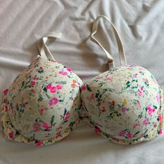 Super Push Up Size 36d Tons Of Bras Available In My Closet And All In Excellent Pretty Much Brand New Condition! Super Push Up, Ethiopian Opal Ring, Pretty Much, Opal Rings, My Closet, Ethiopian Opal, Women's Intimates, Push Up, Opal