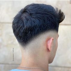 V Shaped Haircut, Popular Mens Haircuts, Haircut Selfie, Photo Hijab, V Hair