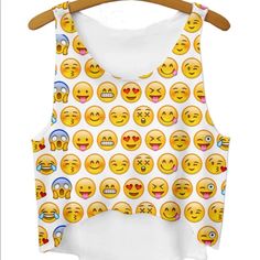 Emoji Print Crop Top. Back Of Shirt Is Longer Than Front Emoji Clothes, Emoji Shirt, Fresh Tops, Yellow Crop Top, Smiley Faces, Crop Top Outfits, Cute Crop Tops, Cropped Tops, Teen Vogue