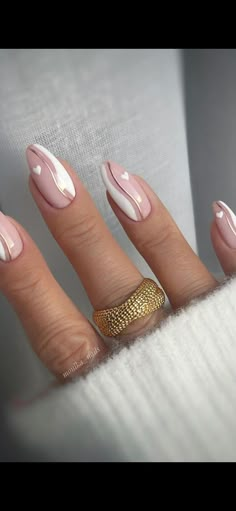 Unghie Sfumate, Oval Nails, Neutral Nails, Elegant Nails, Fancy Nails, Chic Nails