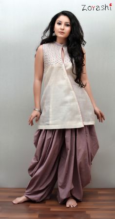 Dress Indian Style Party Wear, Maheshwari Suits Designs, One Piece Dress Indian Style, Dhoti Shalwar, Pant And Top Set, Designer Kurti Patterns, Handloom Fabric