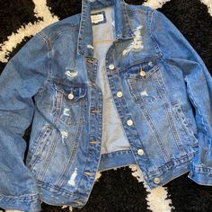 Brand New With Tags Distressed Denim Jacket Size Large Spring Grunge Button-up Denim Jacket, Spring Grunge Denim Jacket, Grunge Dark Wash Denim Jacket For Spring, Spring Grunge Dark Wash Denim Jacket, Trendy Ripped Light Wash Denim Jacket, Trendy Ripped Button-up Denim Jacket, Spring Grunge Denim Jacket With Frayed Hem, Trendy Distressed Dark Wash Denim Jacket, Distressed Denim Jacket