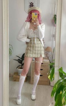 Y2k Fashion Pastel, Cutsie Girl Outfits, Mocatccinooo Outfits, Cutesy Outfits Street Styles, Pink Hair Clothes Outfit, Kawaii Style Aesthetic, Sweetcore Aesthetic Outfits, Cute Outfits For Flat Chest, Fairy Outfit Inspiration