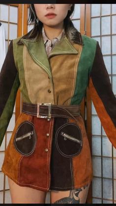 Colored Jacket Outfit, Bright Fall Outfits, Vintage 60s Fashion, Colorful Fashion Aesthetic, 70s Fall Fashion, Vintage Jacket Outfit, Fall Jackets Outfit, Suede Jacket Outfit, Bright Jacket