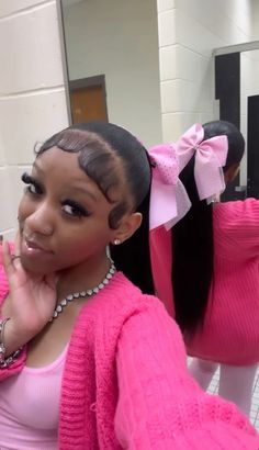 Bow With Ponytail, Barbie Ponytail With Bow, Cute Hairstyles For The Summer, Bow Hairstyle Black Women, Ponytail With Bow, Bow Pigtails, Barbie Ponytail, Natural Straight Hair, Bow Ponytail