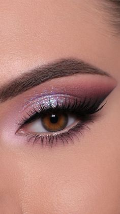 Серебряный смоки/Silver Smokey Eye Makeup Tutorial Жидкие тени @luxvisage_belarus Matt tint waterproof 104 Палетки @natashadenona… | Instagram Pink Make Up For Wedding, Make Up Inspo Colorful, Rose Quartz Makeup Look, Pink Eye Makeup Brown Eyes, Pink Smokey Eye Makeup Rose Gold, Huda Beauty Rose Quartz Palette Looks, Black And Pink Makeup Looks, Pink And Black Eyeshadow Looks, Mauve Eye Makeup