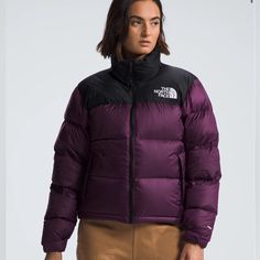 Women’s 1996 Retro Nuptse Jacket Lila The North Face Jacke, The North Face Jacket Purple, Nuptse Short Jacket, 1996 Nuptse Jacket, Northface Puffer, 1996 Retro Nuptse Jacket, Retro Nuptse Jacket, Nuptse Jacket, North Face Nuptse