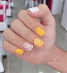 2023 Spring Nails, Chic Nail Art, Nails Art Designs, Nice Nails, Cute Gel Nails, Shellac Nails, Spring Nail Art, Easter Nails, Short Nail Designs