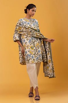 Brand: Sana SafinazProduct Code: H243-017B-2QCollection: Mahay by Sana Safinaz Unstitched Winter CollectionFabric: Slub DESIGN DETAILS: Rotary Printed Front On Slub 1.15 Meters Rotary Printed Back On Slub 1.15 Meters Rotary Printed Sleeves On Slub 0.65 Meters Rotary Printed Dupatta On Khaddar 2.5 Meters DISCLAIMER:* Lining, Laces, and Tassels are not included in unstitched variants.* Embellishment items in stitched outfits are subject to market availability.* Product color may vary due to photographic lighting or your device settings. CARE INSTRUCTIONS: Extra Fabric Has Been Used For Shoot Original Color May Vary Slightly From The Picture Dry Clean Recommended Iron The Clothes At Moderate Temperature Do Not Use Bleach, Or Stain Removing Chemicals Damp Fabric Should Not Be Exposed To Sunlig Sheer Dupatta Cambric Palazzo Set, Unstitched Block Print Lawn Suit In Cotton Silk, Chanderi Block Print Lawn Suit For Wedding, Multicolor Cotton Sets With Sheer Dupatta, Cotton Silk Unstitched Suit With Block Print, Cambric Sharara With Printed Motifs, Multicolor Cotton Kurta With Sheer Dupatta, Cotton Palazzo Set With Dabka, Traditional Cotton Lawn Suit With Sheer Dupatta