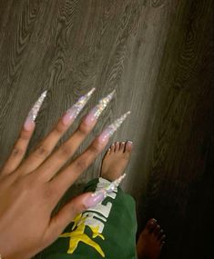 Stellos Nails Long, Long Clear Acrylic Nails, Long Stiletto Acrylic Nails, Long Acrylic Nails Stiletto, Stiletto Birthday Nails, Birthday Nails Stiletto, Stilleto Nails Long, Long Baddie Nails, Nails Art Easy