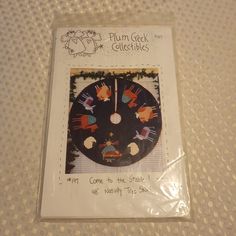 there is a card with an image of a clock on it