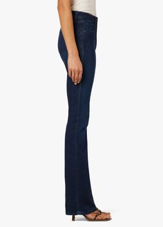 A curvy-fit bootcut jean designed especially for hourglass silhouettes, the Hi Honey in 'Sundown' has a high, contoured waistband and a bit more room in the hip and thigh area. The five-pocket pair is a dark shade and finished with all over sanding. 10" RISE34" INSEAM 60% Cotton, 19% Rayon, 19% Polyester, 2% ElastaneModel is wearing size size 26 10" rise 14 1/2” knee 18” leg opening 34” inseam Dark Wash Fitted Full-length Flares, Dark Wash Fitted Full Length Flares, Fitted Dark Wash Full-length Flares, Fitted Dark Wash Full Length Flares, Dark Wash Flares With Five Pockets, Hi Honey, Bootcut Jean, Size Chart For Kids, Savile Row