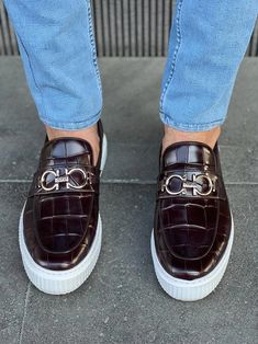 Giovanni Mannelli Special Design Croc Detailed Burgundy Loafer | VICLAN Best Loafers, Ballet Socks, Classic Clothes, Loafers For Men, Shoe Wardrobe, Modern Men, Burgundy Shoes, Bit Loafers, Crocodile Pattern