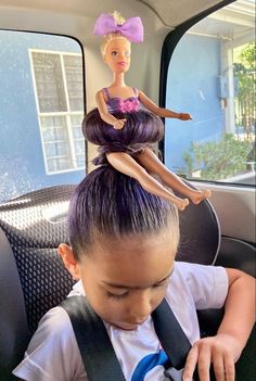 Alexus Alvarado Kids Crazy Hair Day Ideas, Crazy Hairstyles For Kids, Kids Crazy Hair Day, Kids Crazy Hair, Crazy Hairstyles, Hair Fails, Κούρεμα Bob, Wacky Hair Days, Going Out Hairstyles