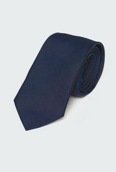 Business Wardrobe, Navy Blue Tie, The Navy, Blue Tie, Blue Ties, Blue Pattern, Silk Ties, North America, Casual Outfits