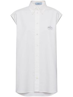 white cotton logo print at the chest straight-point collar sleeveless front button fastening straight hem White Sleeveless Shirt For Work, Sleeveless Cotton Shirt For Daywear, White Sleeveless Shirt For Daywear, Classic Collared Shirt With Logo Print, Luxury White Cotton Shirt, Cotton Workwear Tops With Logo Print, Classic Tops With Logo Print For Workwear, Sleeveless White Shirt, Prada Shirt