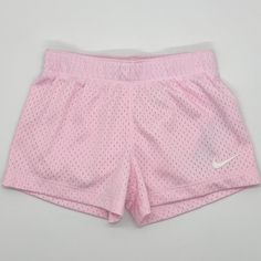 Nike Shorts Dry Mesh Pink Brand New Shorts Size Xs 3yrs To 4yrs Incredible Look For Training. Let Your Little One Begin To Develop Her Potential In Training With The Nike Dry Mesh Shorts. Ideal Support For Movements. These Shorts For Girls Are Made With Mesh Panels Throughout The Garment, Which Has Optimal Ventilation So That The Heat Does Not Overwhelm Them In Their Workouts, It Acts In Conjunction With Dri-Fit Technology To Repel Sweat From Their Body And Keep It Dry During Practice. Brand New Pink Sports Shorts, Sporty Shorts For Summer Playtime, Nike Summer Shorts For Playwear, Nike Shorts For Summer Playwear, Sporty Spring Playtime Bottoms, Sporty Spring Bottoms For Playtime, White Playwear Shorts, Nike Sporty Shorts For Playwear, Sporty Nike Shorts For Playwear