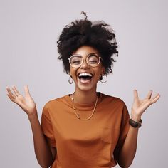 Happy Face Pictures, Happy Black Woman, Excited Pictures, Surprised Woman, African Image, Photoshop Tutorial Typography, Free Wallpaper Backgrounds, Happy Model