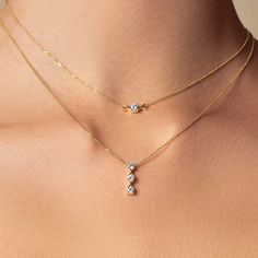 In a bustling world of ever-changing expectations, this Interlocking X's Diamond Solitaire Necklace represents a bold yet timeless message of love. Shimmering diamond accents and detailed gold silhouettes combine to create the iconic Xs and Os, emblematic of the Ecksand maison. Accent diamonds: 0.20+ ctw, VS2+/F+ Pendant dimensions: 12x3 mm approx. Chain width: 1 mm approx. Chain length: 16 / 18 in. Chain type: Diamond-cut trace chain Closure: Lobster clasp Diamond Drop Necklace, Diamond Solitaire Necklace, Types Of Diamonds, Solitaire Necklaces, Gold Top, Diamond Drops, Recycled Gold, Drop Necklace, Brilliant Diamond