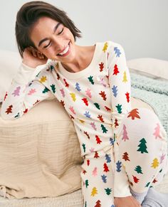 Women's Long John pajama top in our legendary soft organic cotton rib knit, complete with cheerful holiday print fit for every festive moment.  • Hypoallergenic & eczema-friendly • Sensory-friendly scratch-free seams that lay flat on the skin • Like new wash after wash • OEKO-TEX® STANDARD 100 certified safe from hundreds of harsh chemicals Women’s Christmas Pj Set, Holiday Pajamas Women, Anthropologie Christmas, Long Johns Pajamas, Christmas Pj, Sensory Friendly, Cuffed Top, Pajama Dress, Long John