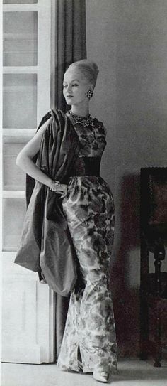 1959, Gres.  See our entire collection of Stoles at http://www.whitestole.com 1950s Vintage Fashion, Vintage Haute Couture, Madame Gres, Evening Wear Dresses, Earrings Model, Evening Style, Dramatic Classic