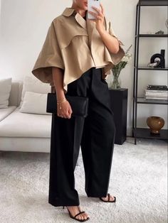 Plain Shirt Collar Loose Urban Blouse | stylewe Shirt Collar Pattern, Elegance Fashion, Fashion Everyday, High Waist Fashion, Outfit Trends, Women Essentials, Plain Shirts, Looks Chic, Style Mistakes