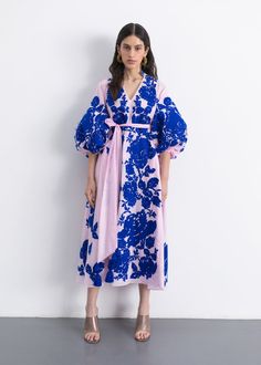 Luxurious Dolce Rose/Blue Roses Women's Midi Dress Yuliya Magdych Cool True Summer Outfits, Dolce Rose, Yuliya Magdych, Pink Flower Dress, Fashion Designer Clothes, Casual Glam, Funky Dresses, Interesting Outfits, Designer Clothes For Women