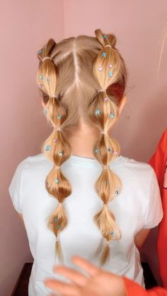 Bubble Braid With Rhinestones, Eras Your Hairstyle, Taylor Swift Eras Tour Hairstyles Lover, Taylor Swift Concert Hairstyles Ideas, Taylor Swift Eras Hairstyles, Hair Styles For Taylor Swift Concert, Kidz Bop Concert Outfit, Hairstyles For Taylor Swift Concert, Girls Taylor Swift Concert Outfit Kids