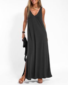 Material: 65%Cotton.35%Polyester Detail: Pullovers Occasion: Leisure. Daily Style: Casual Casual Maxi Dress For Beach Season Date Night, Casual Unlined Maxi Dress For Day Out, Casual Maxi Dress For Date Night At The Beach, Chic Black Unlined Maxi Dress, Chic Unlined Black Maxi Dress, Black Sleeveless Maxi Dress For The Beach, Black Sleeveless Maxi Dress For Beach, Black Maxi Sleeveless Dress For Beach, Casual Maxi Length Sleeveless Dress For Date Night