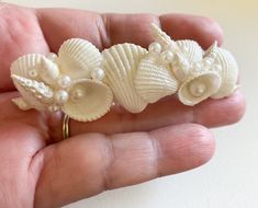 Seashell Hair Accessories, Seashells Hair Accessories, Seashell Jewelry Diy, Beach Theme Party, Beach Wedding Accessories, Cowgirl Bachelorette Parties, Wedding Barrettes, Beach Themed Party, Seashell Jewelry