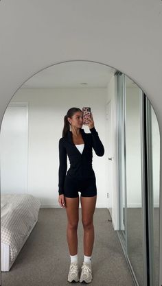 Girl Gym Outfits, Moda Academia, Gym Aesthetic