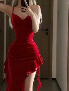 Homecoming Dresses Tight Short, Asian Prom Dress, Dresses Tight Short, Hot Prom Dress, Dresses Birthday, Ruffle Prom Dress, Dress Tight, Red Bodycon, Dream Dresses